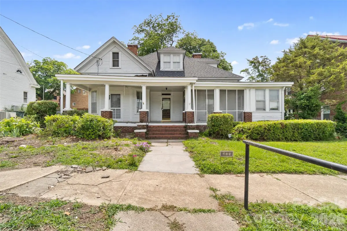 215 S Rutherford Street, Wadesboro, NC 28170 - #1
