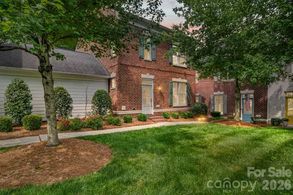 718 Kingsley Way, Belmont, NC 28012