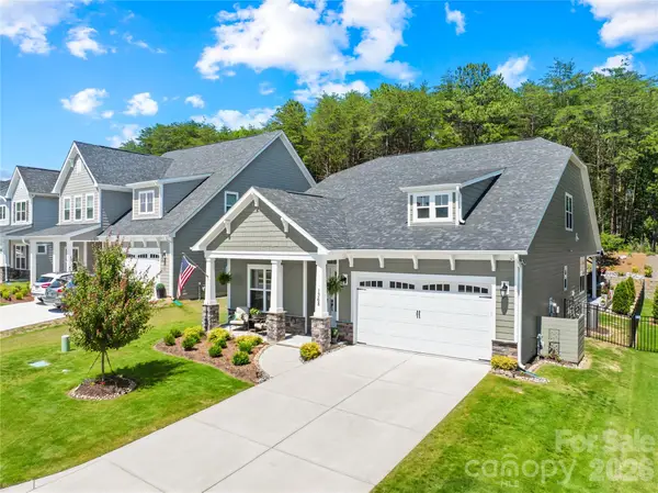 1368 Cedardale Lane, Denver, NC 28037