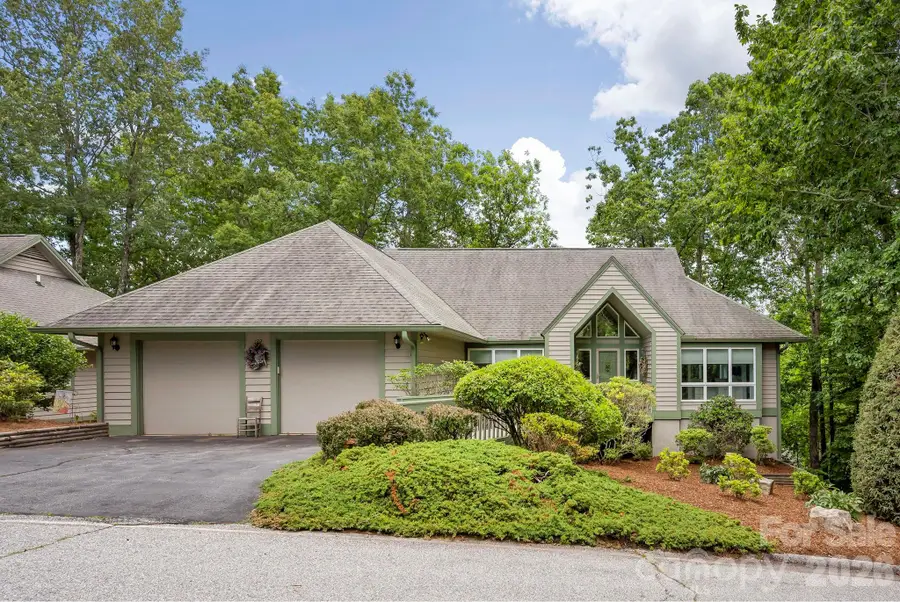 129 Forest View Drive, Flat Rock, NC 28731 - #2