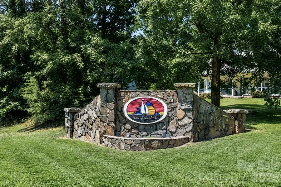 105 Lake Top Lane, Statesville, NC 28677 - #3