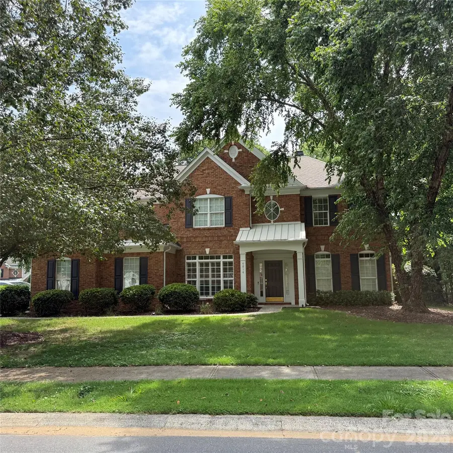 4814 King Arthur Drive, Charlotte, NC 28277 - #2