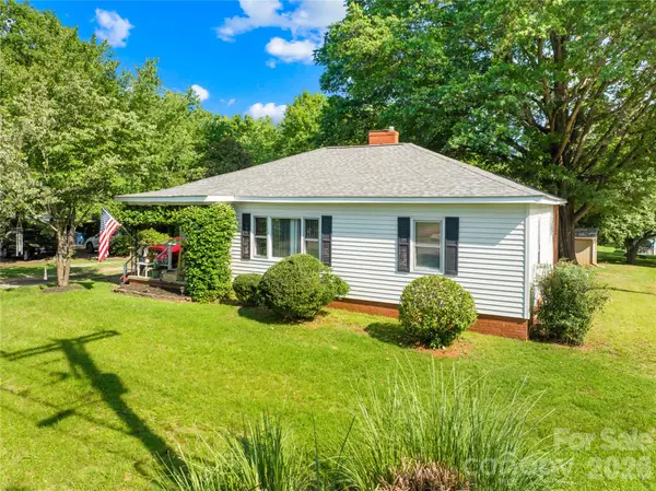 103 Greenway Drive, Huntersville, NC 28078