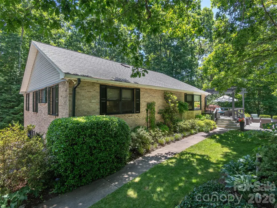 122 Brandon Road, Hendersonville, NC 28739 - #2