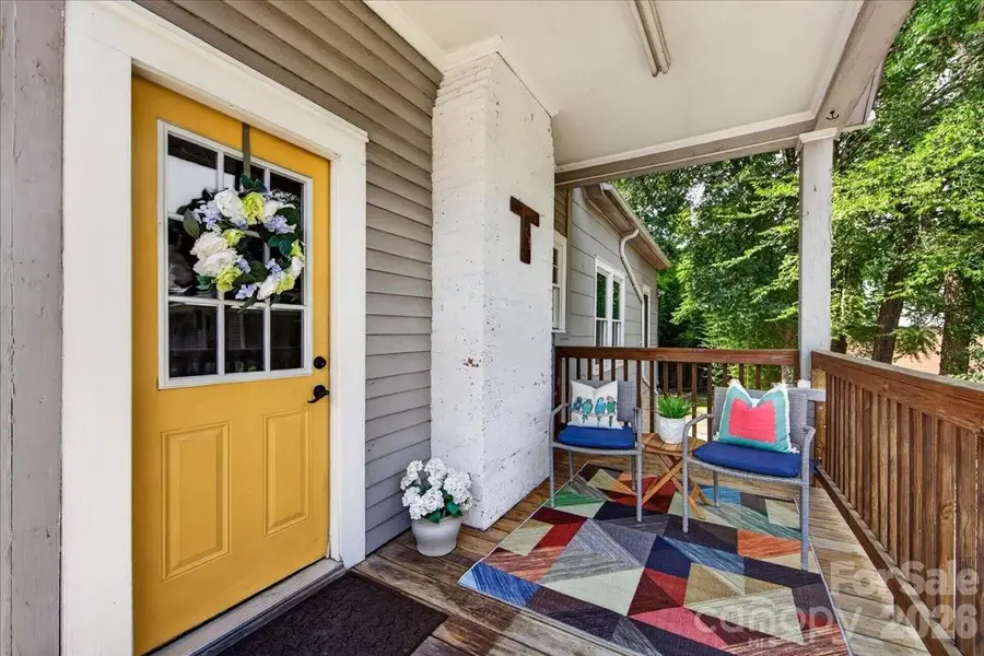 320 E 3rd Avenue, Gastonia, NC 28054 - #3