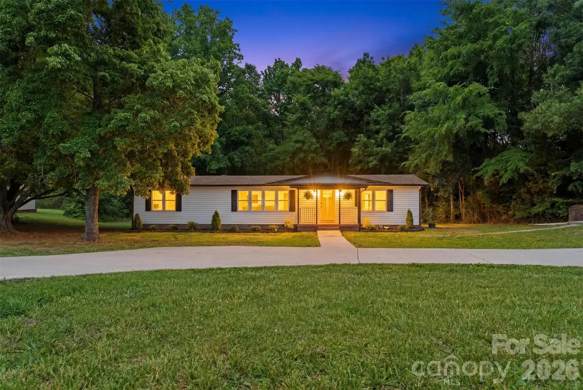 7640 W Nc 152 Highway, Mooresville, NC 28115 - #1