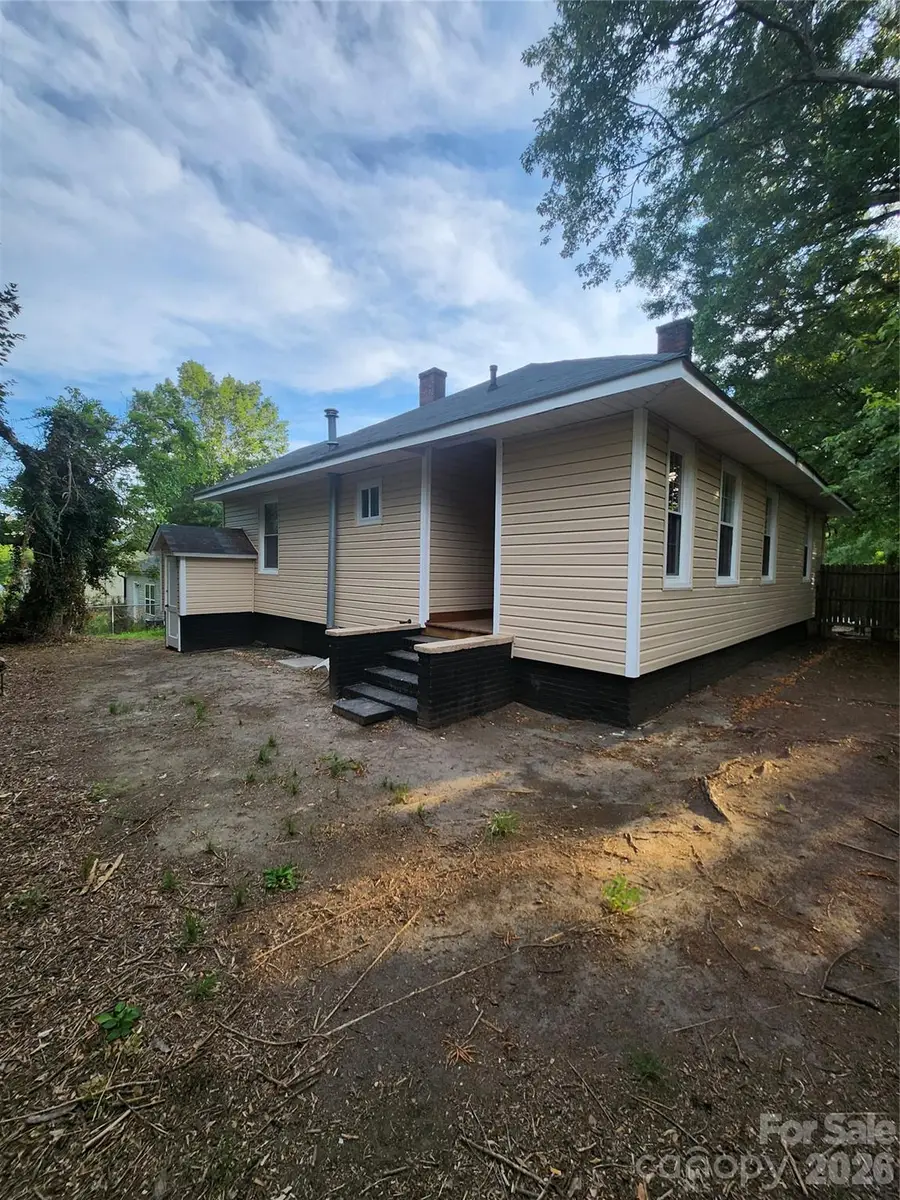 106 N Liberty Street, Gastonia, NC 28052 - #3