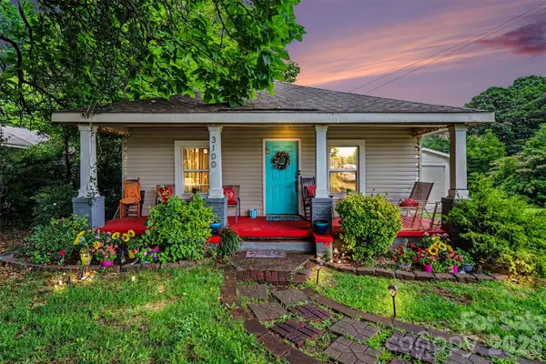 3100 Avalon Avenue, Charlotte, NC 28208