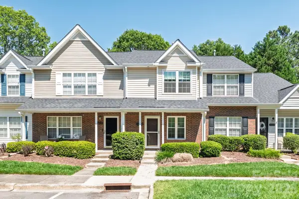 3028 Mayer House Court, Charlotte, NC 28214