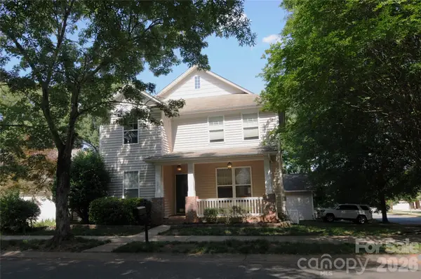 12735 Cross Dale Drive, Huntersville, NC 28078