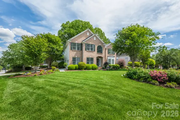 15936 Northstone Drive, Huntersville, NC 28078
