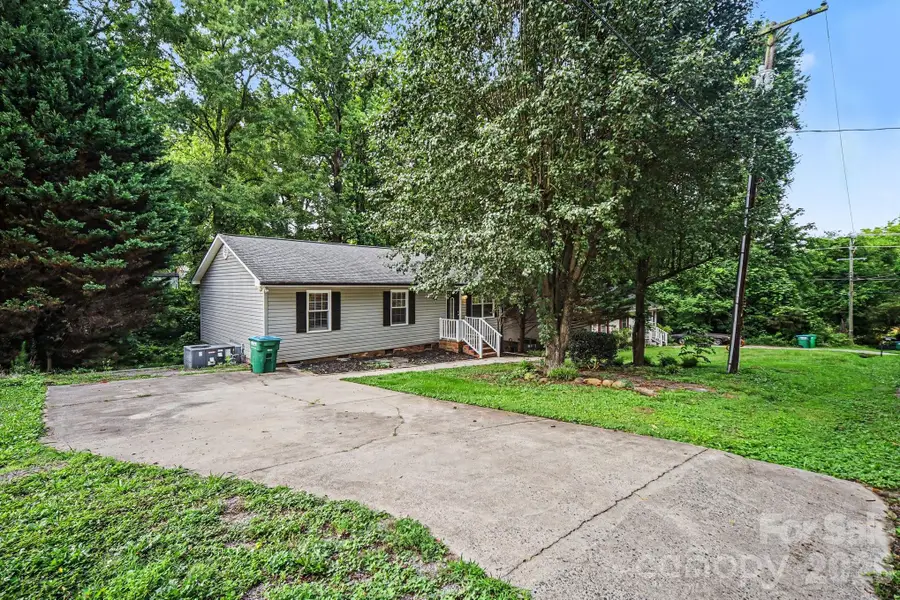 505 S 13th Street, Bessemer City, NC 28016 - #3