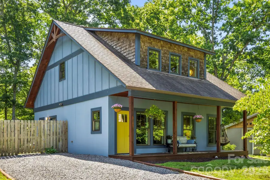 216 Hiawassee Avenue, Black Mountain, NC 28711 - #2