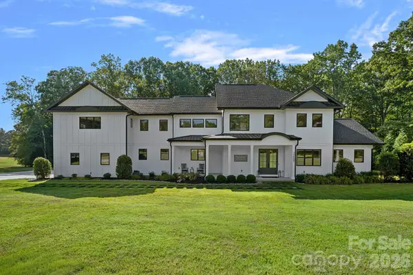 15600 Huntingtowne Village Road, Huntersville, NC 28078