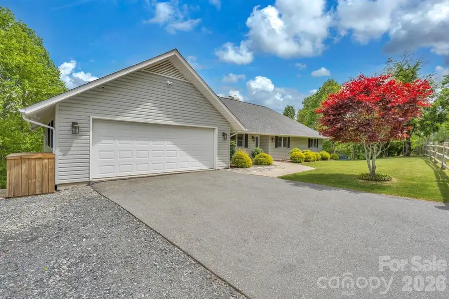 784 Alpine Drive, Seven Devils, NC 28604 - #3