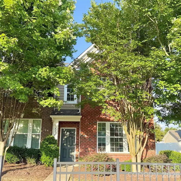 18426 W Catawba Avenue, Cornelius, NC 28031