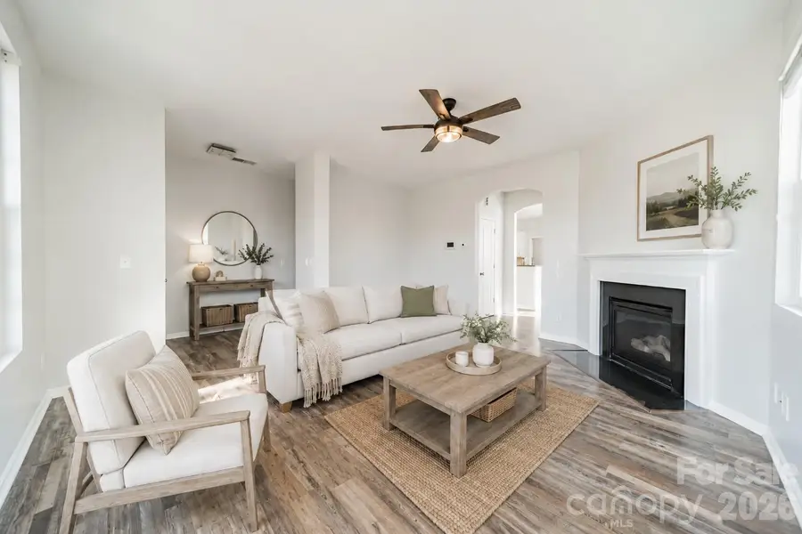 18426 W Catawba Avenue, Cornelius, NC 28031 - #2