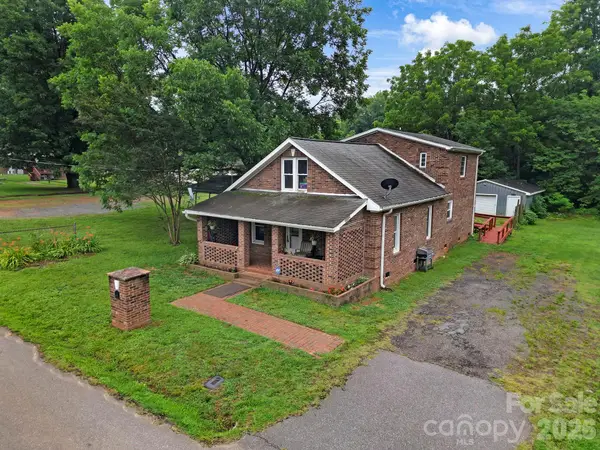 115 Lippard Street, Statesville, NC 28677