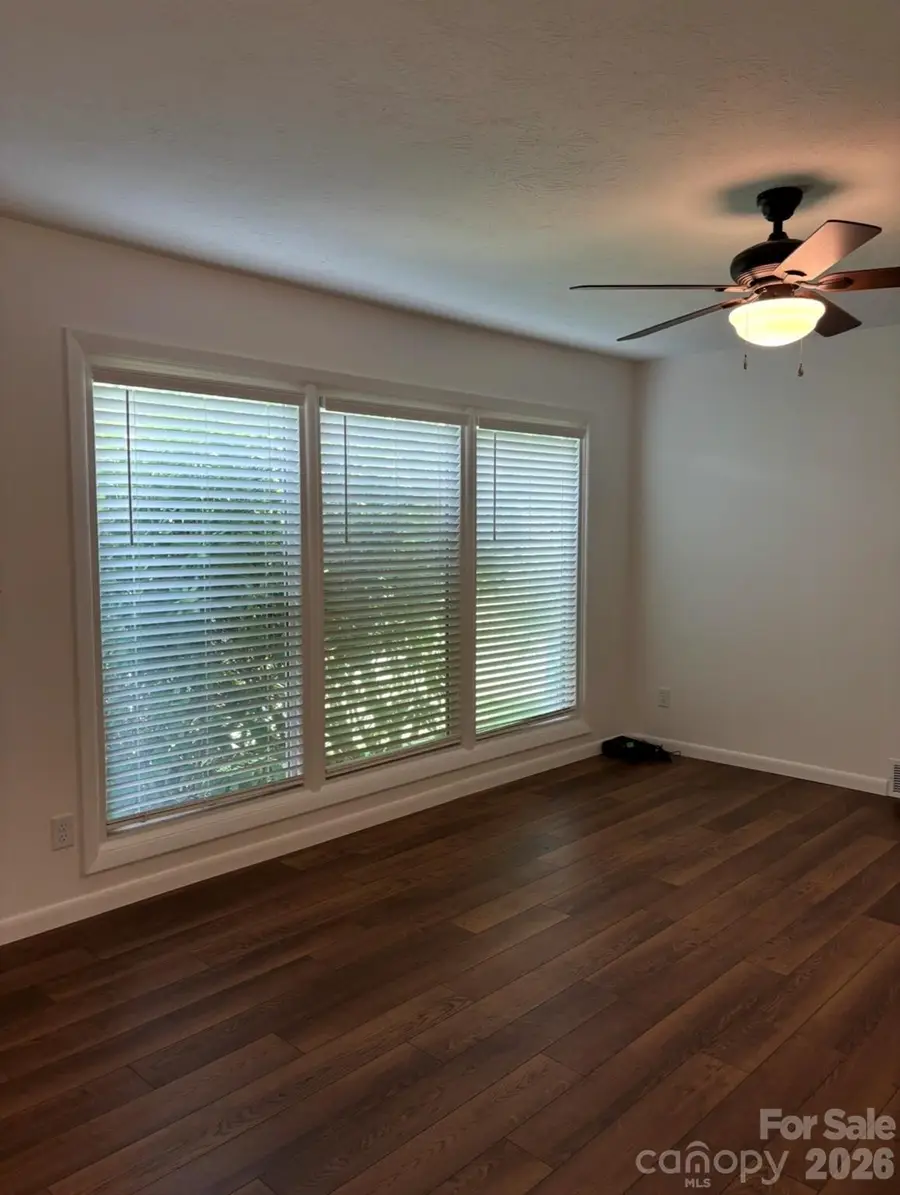 6 Greene Knoll Drive, Candler, NC 28715 - #3