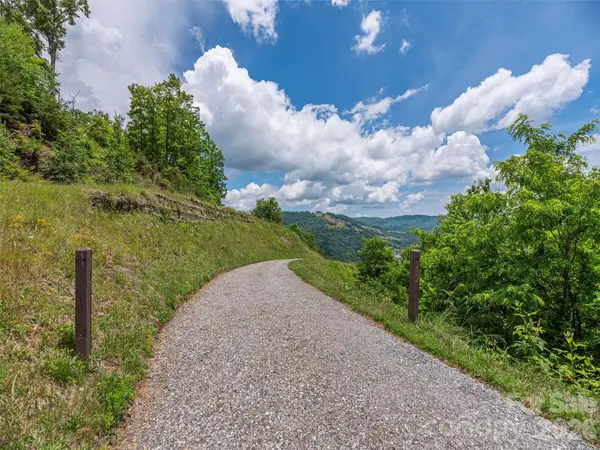 1200 Clark Road, Clyde, NC 28721