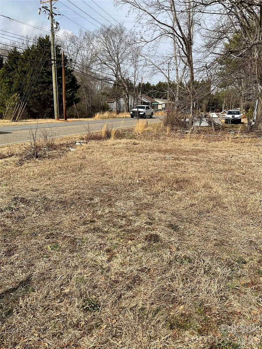 293 S Pea Ridge Road, Mooresboro, NC 28114 - #3