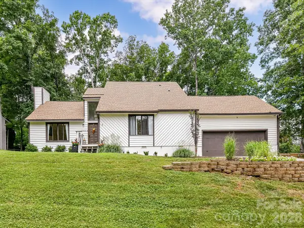 7908 Serendipity Lane, Charlotte, NC 28277