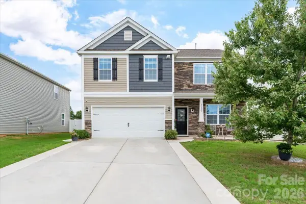 8022 Rowling Drive, Charlotte, NC 28215
