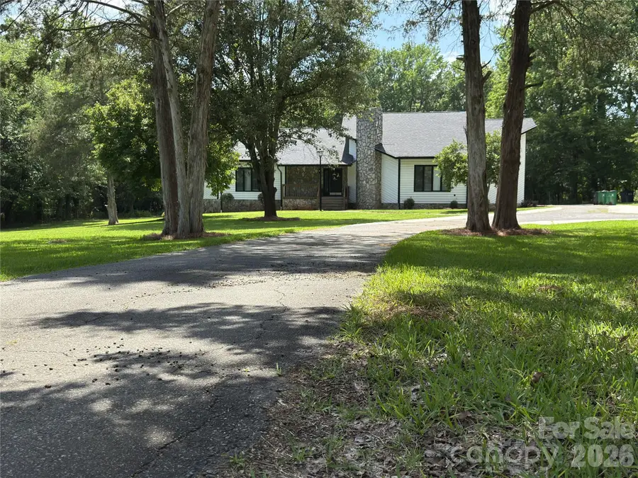 7825 Plott Road, Charlotte, NC 28215 - #2