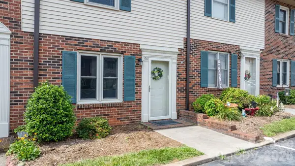 1330 5th Street Ne #64, Hickory, NC 28601