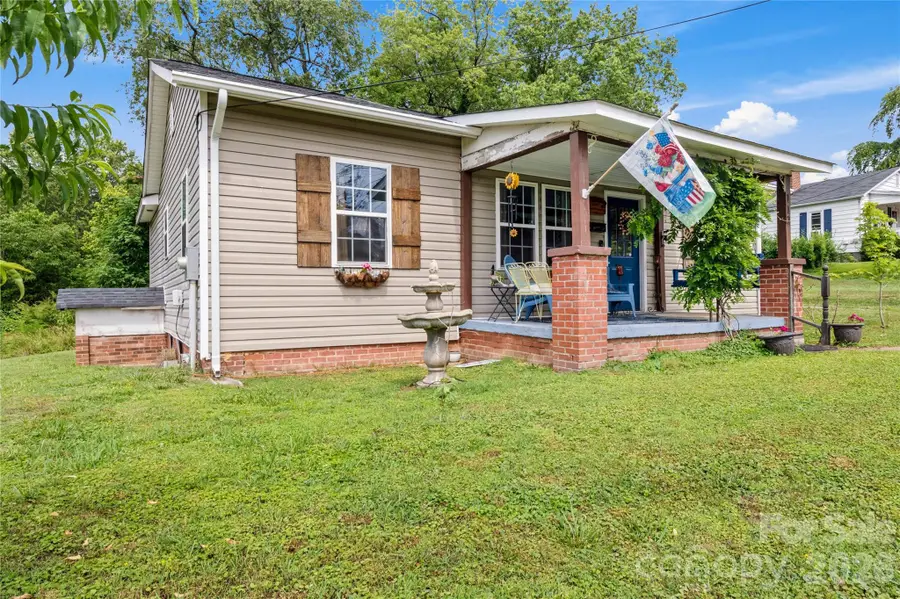 112 Hillcrest Street, Jonesville, NC 28642 - #2