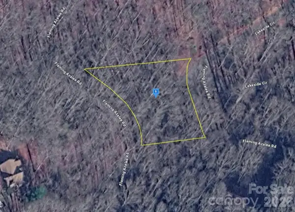 111 Flaming Azalea Road, Franklin, NC 28734