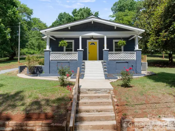 147 N Hillside Street, Rutherfordton, NC 28139