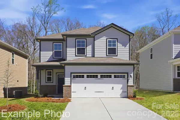 2949 31st Street Lane, Hickory, NC 28601