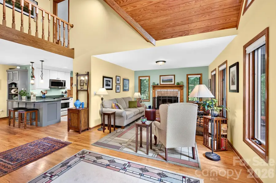 127 Woodburn Drive, Swannanoa, NC 28778 - #2