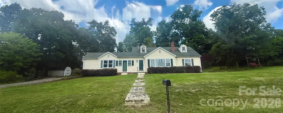 303 Cavin Avenue, Mount Holly, NC 28120 - #2