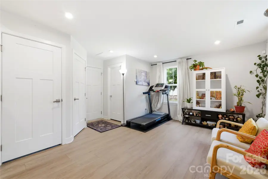 9116 Mallard Mills Drive, Charlotte, NC 28262 - #3