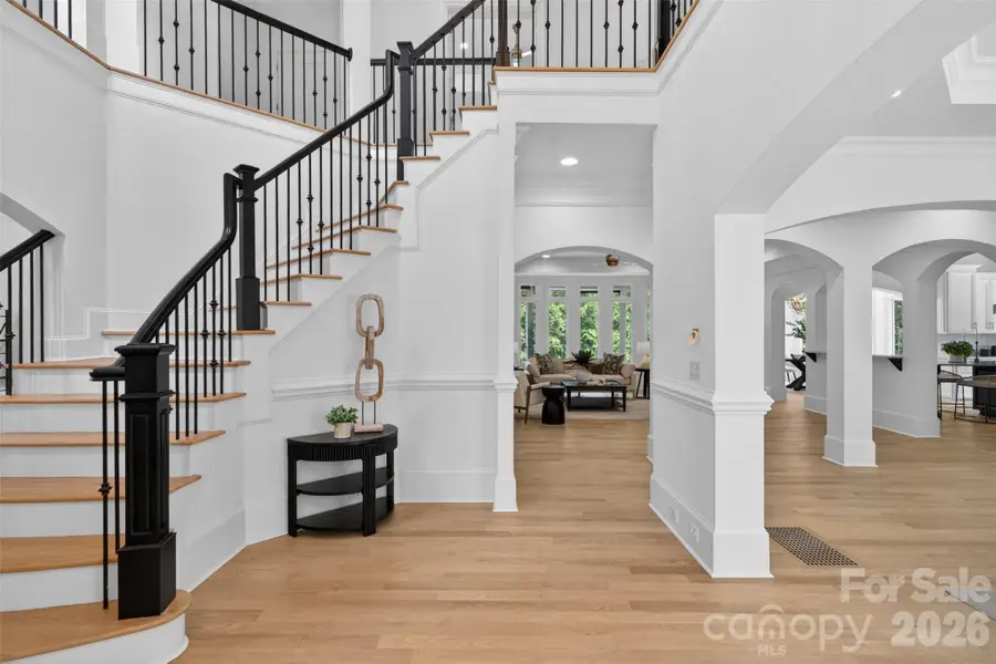 2132 Foxcroft Woods Lane, Charlotte, NC 28211 - #2