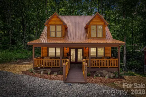 484 Twinbrook Lane, Maggie Valley, NC 28751