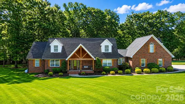 870 Mcree Road, Lincolnton, NC 28092