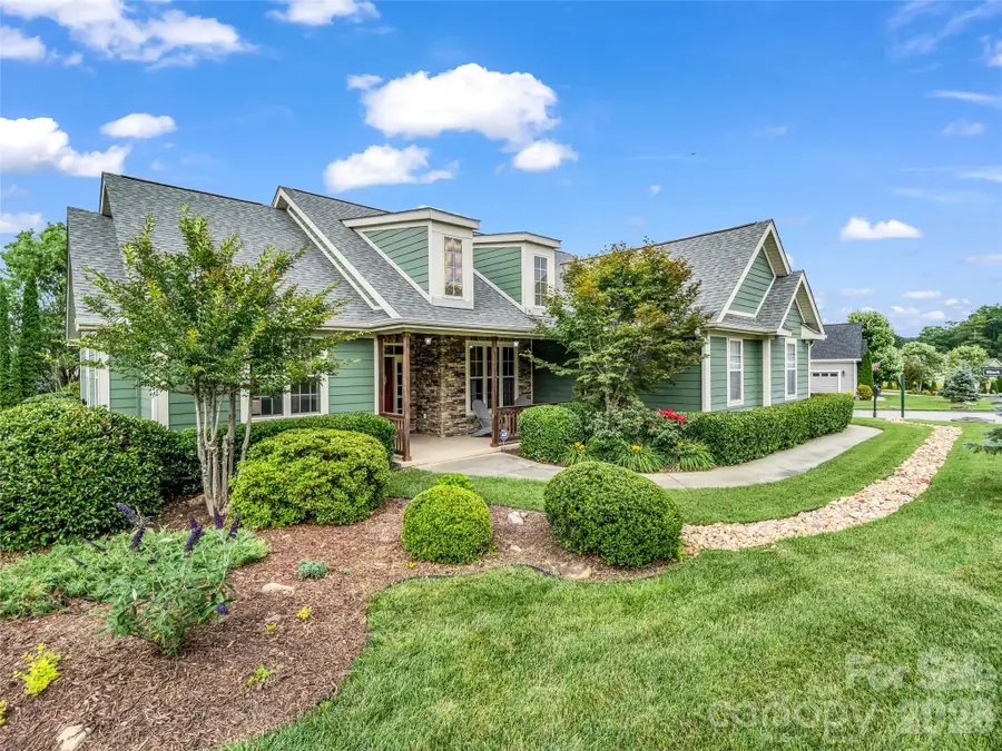 17 Black Iron Lane, Hendersonville, NC 28792 - #2