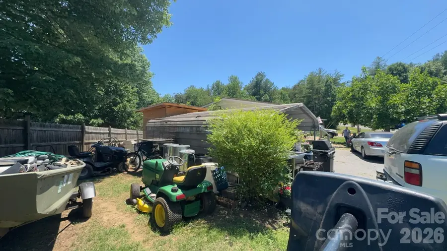 1694 Roy Caldwell Street, Morganton, NC 28655 - #3