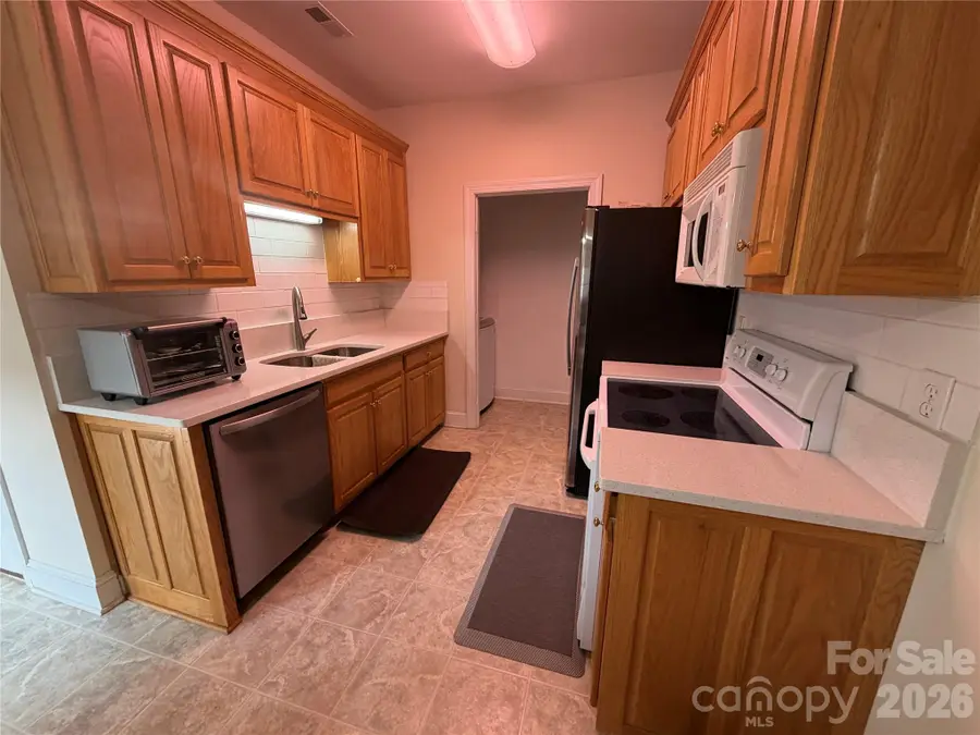 892 Trial Place, Newton, NC 28658 - #3