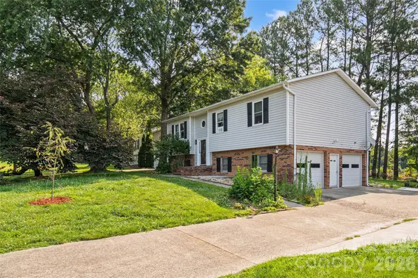 2114 Margaret Drive, Mount Airy, NC 27030