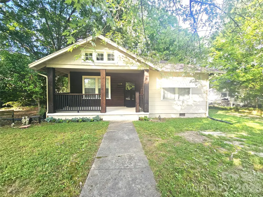 1129 W 5th Avenue, Gastonia, NC 28052 - #3