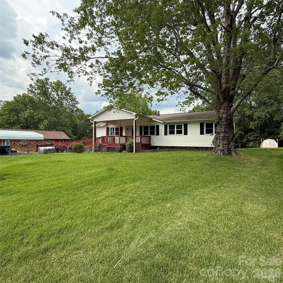 210 Bleynat Street Ne, Valdese, NC 28690 - #2