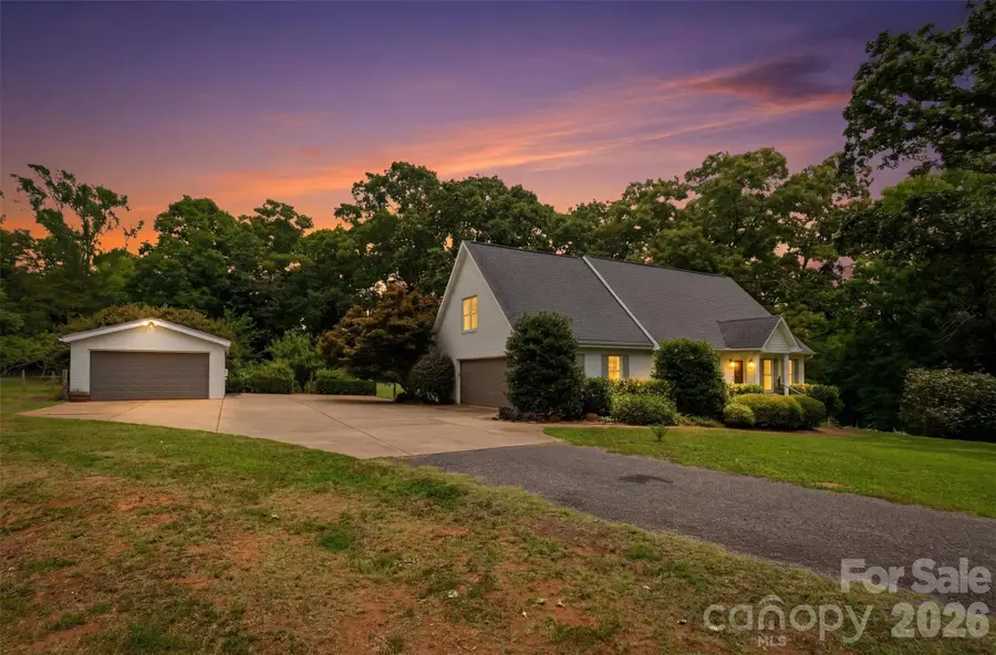 8301 Waxhaw Creek, Waxhaw, NC 28173 - #3