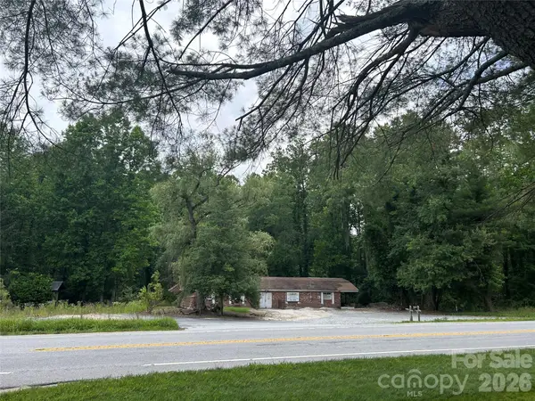 3177 Haywood Road, Hendersonville, NC 28791