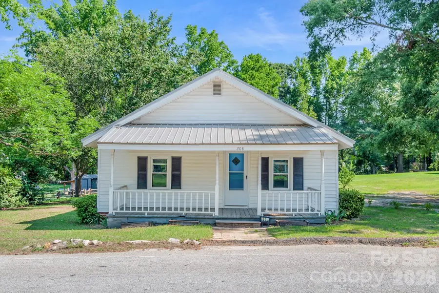 208 W Church Street, Jefferson, SC 29718 - #3