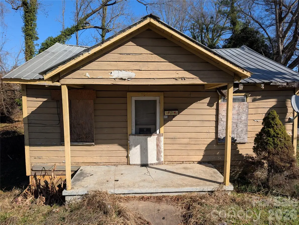 310 W Floyd Baker Boulevard, Gaffney, SC 29341 - #1