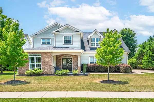 1824 Laveta Road, Charlotte, NC 28269